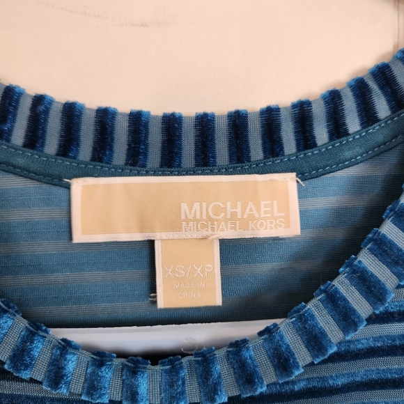 Michael Kors Blue Long Sleeve Striped Shirt Teal Blue Bell Sleeves Velour Velvet - Picture 7 of 11